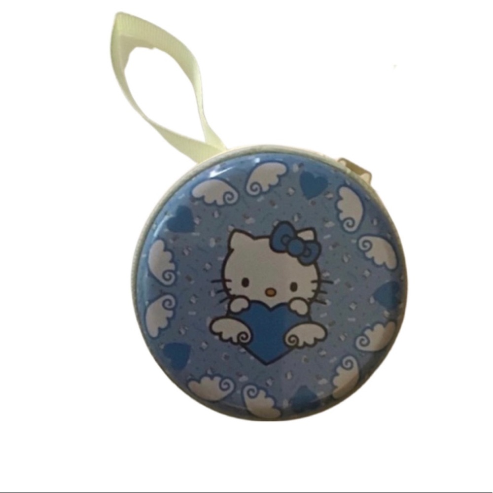 Hello kitty tin earphone case NWT
